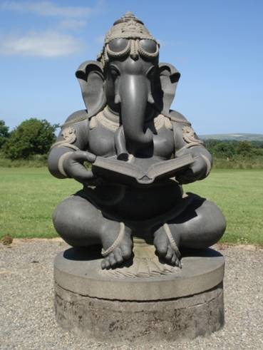 Lord Ganesh reading Visual Basic
Vinayaka